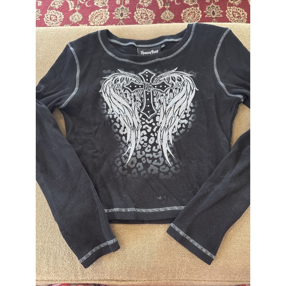 Women's Y2K Angel Wings Graphic Top Heaven Sent Size Medium (Lexi)